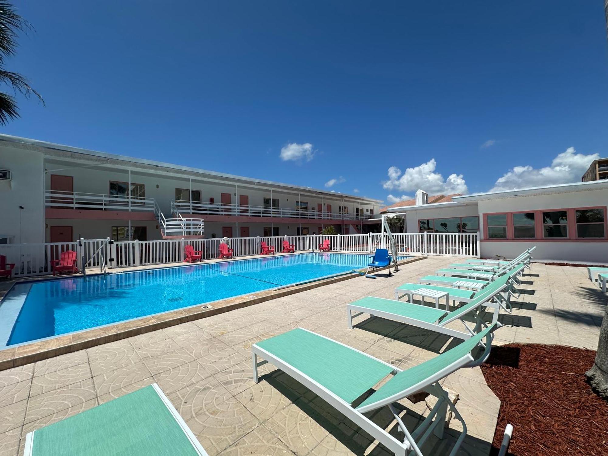 Arvilla Resort St. Pete Beach Exteriér fotografie